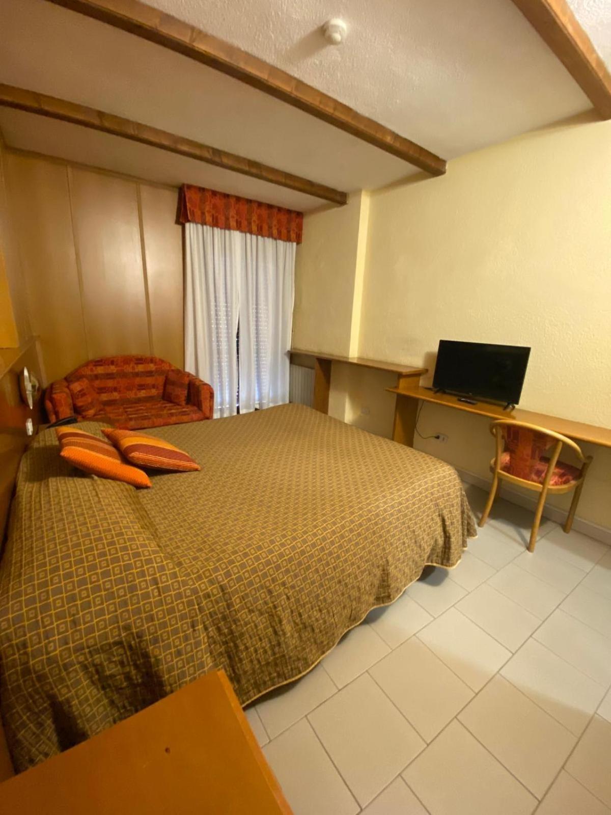 Hotel Sila Camigliatello Silano Esterno foto