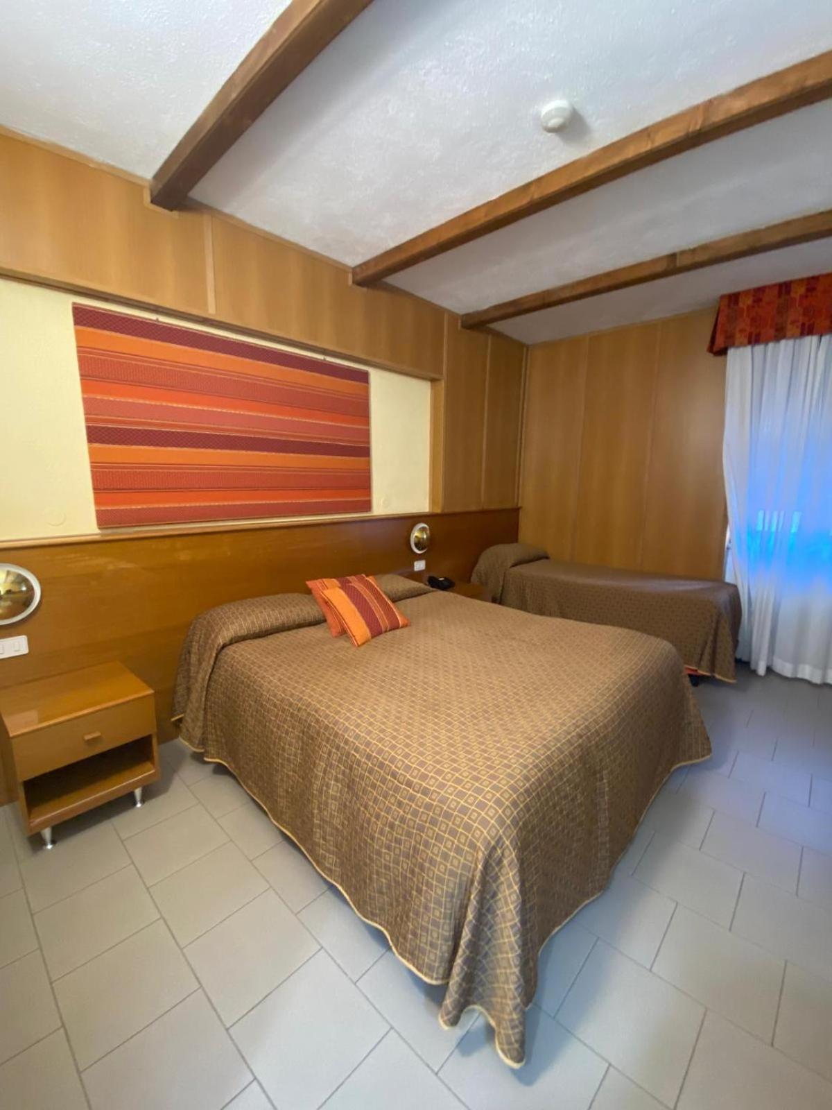 Hotel Sila Camigliatello Silano Esterno foto