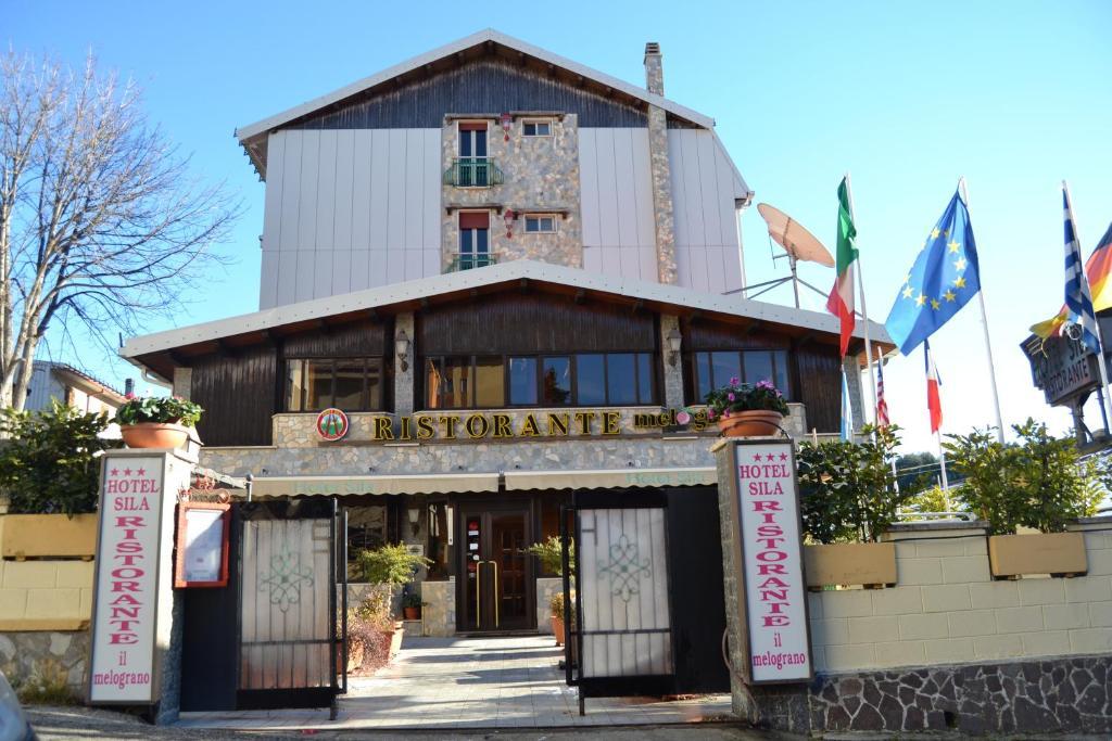 Hotel Sila Camigliatello Silano Esterno foto